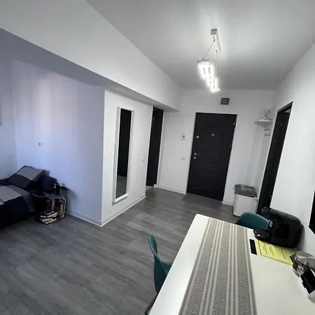 Central Apartment Targu Jiu Exterior photo