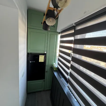 Central Apartment Targu Jiu Exterior photo