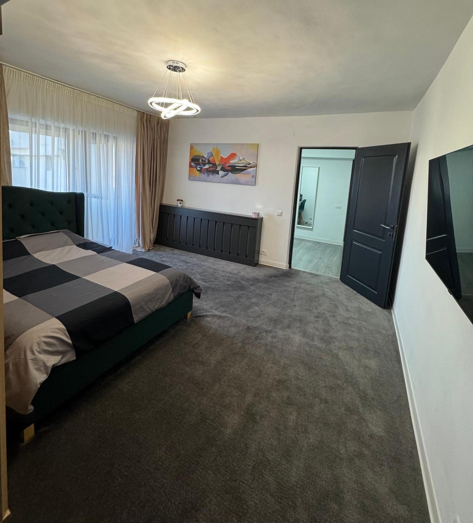 Central Apartment